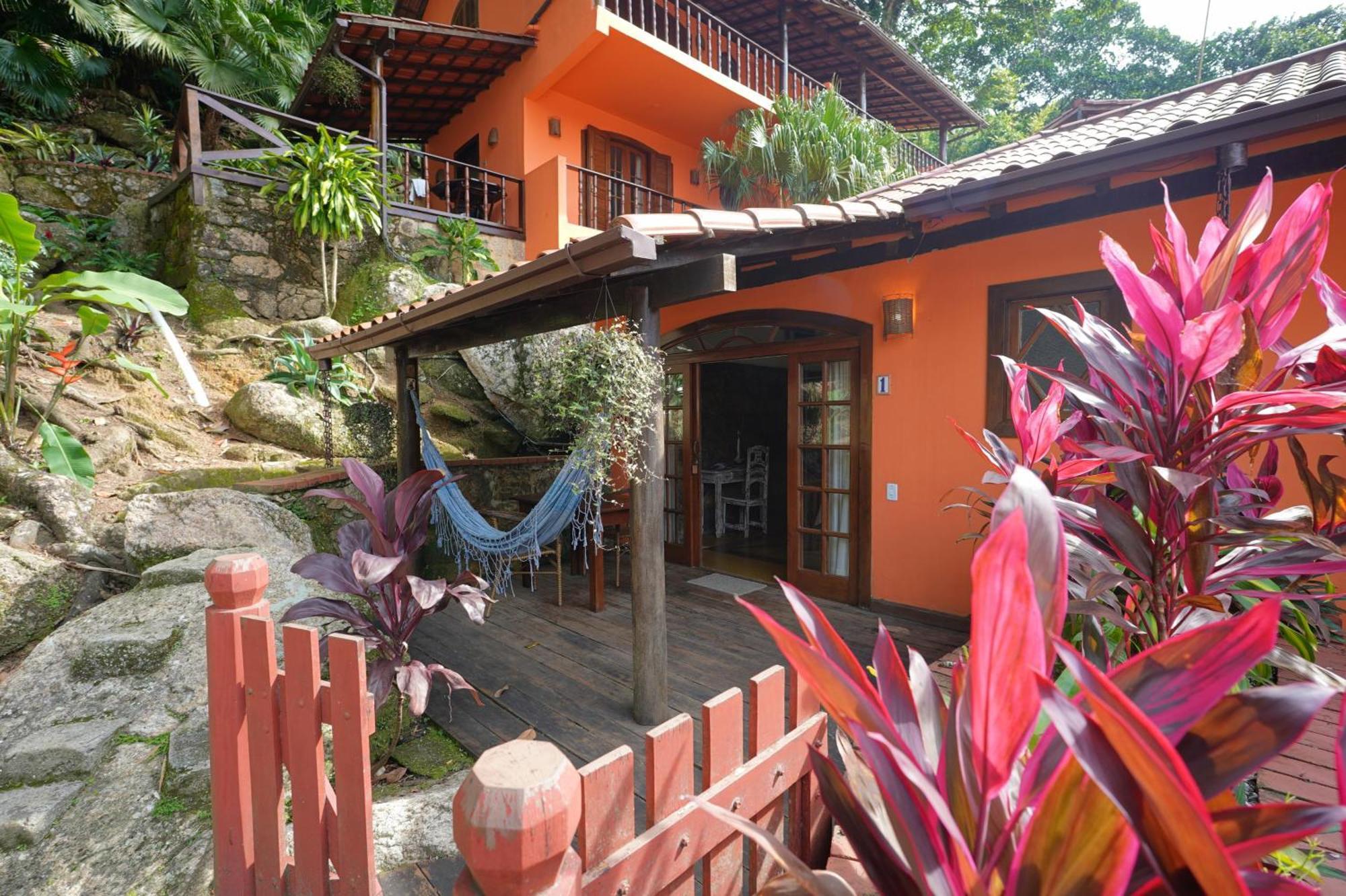 Casa Da Ilha & Pensión Abraão